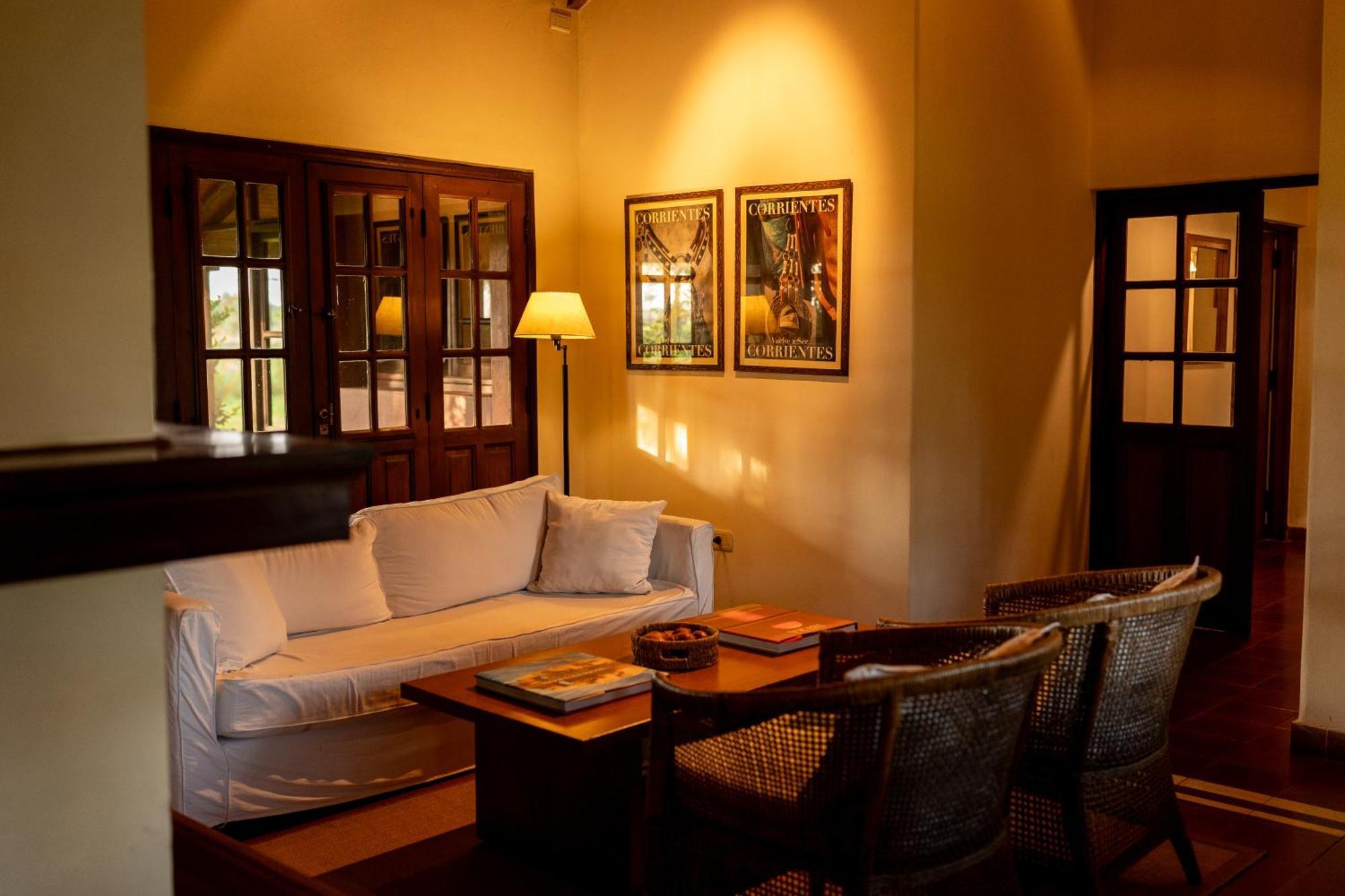 Estancia Ibera Colonia Carlos Pellegrini  Exterior photo